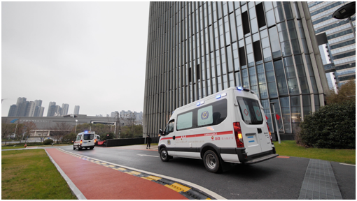 春天會(huì)來，櫻花會(huì)開 | 三輛負(fù)壓式救護(hù)車，第三