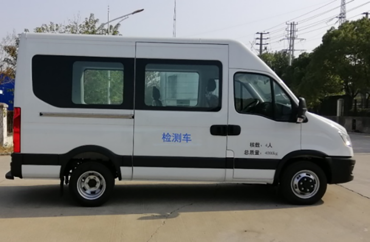 依維柯防疫檢測(cè)、監(jiān)測(cè)車